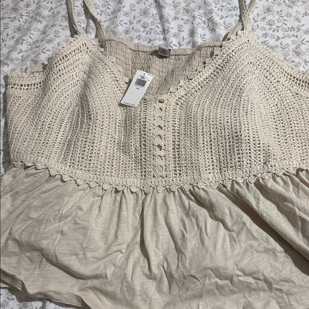 Old Navy knit tank top!
